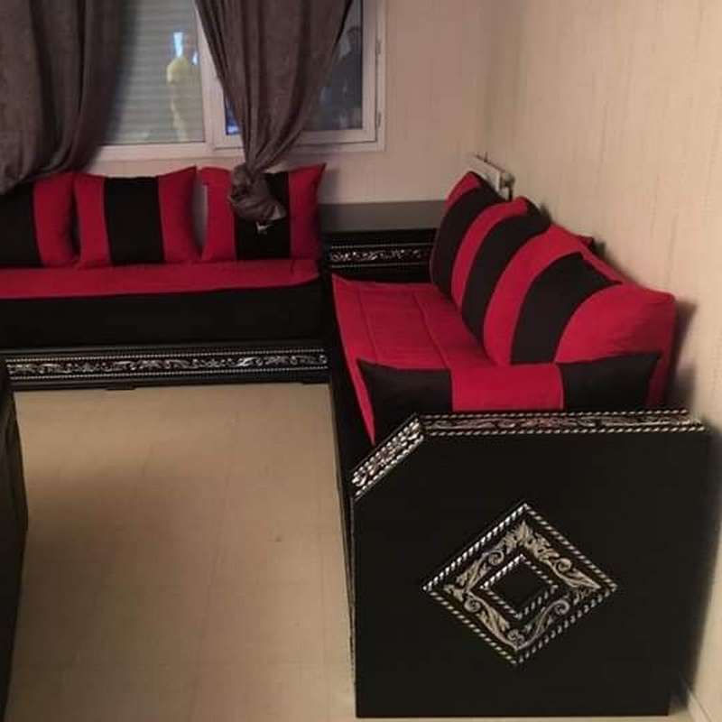 Salon marocain sur mesure Izamz : élégance, confort et artisanat 4 Salon Marocain