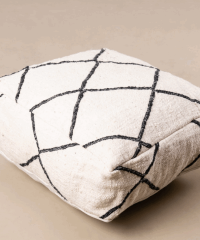 Pouf en laine